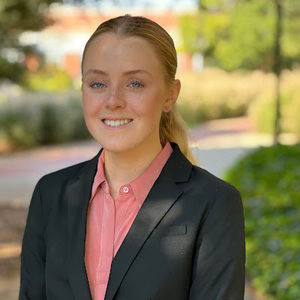 Meet your Posher, Ellen